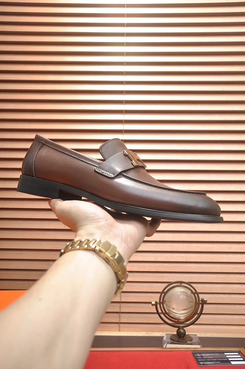 Men's shoes💰520💶[HERMES] (cowhide lining)🍀Italian top luxury🍀He does not pursue novel styles and gorgeous colors, but attracts the favor of successful men with his flawless, elegant and classic style. Formal leather shoes This very comfortable, simple and stable style allows you to easily match any style! The pattern is absolutely 1:1 refined from the original case, and we strive for excellence in materials, imported cowhide + cowhide lining💪💪💪extraordinary texture👍! .Code number: 38-45 (45 customized)